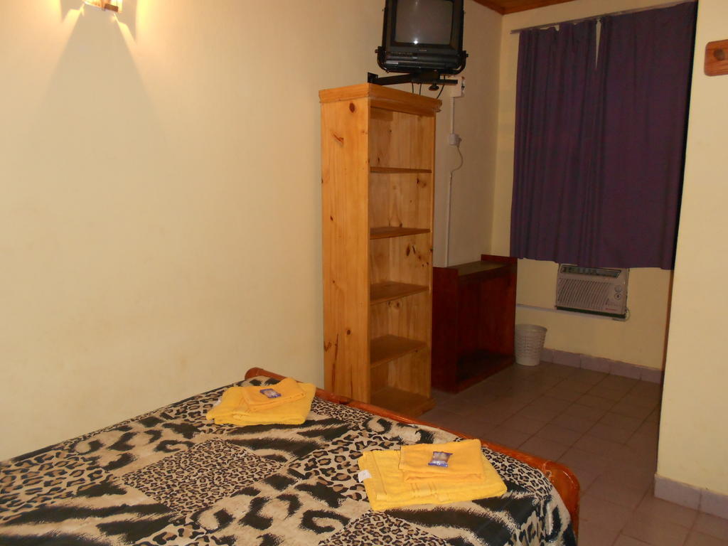 Hosteria Las Piedras Puerto Iguazú Habitación foto